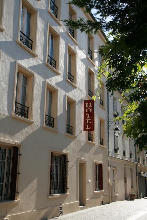 Hotel Du Roussillon Paris Exteriör bild
